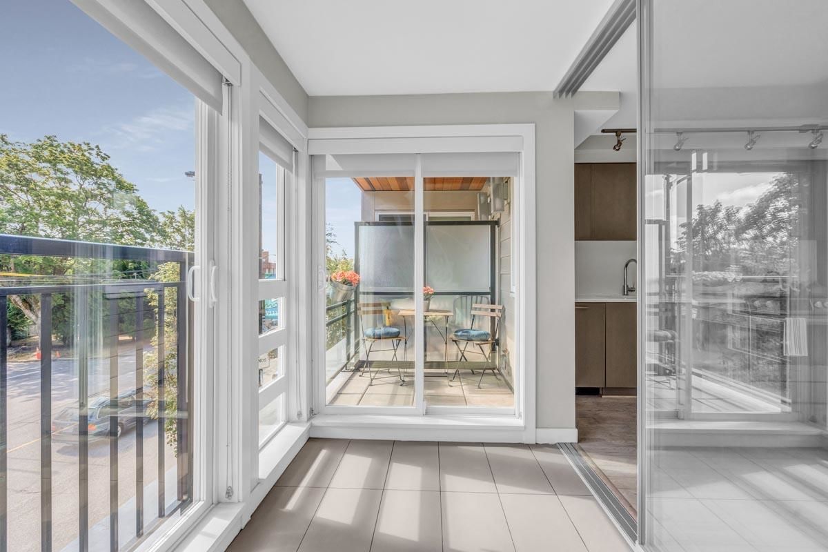 Listing Image 19