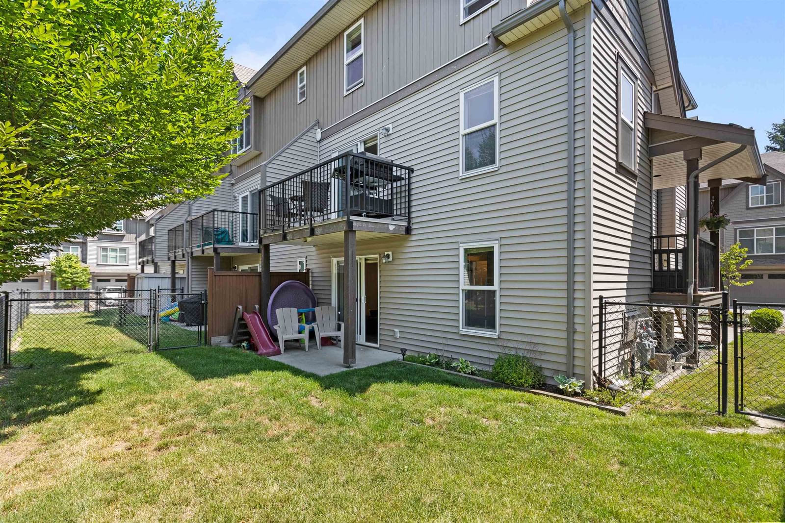 Listing Image 28
