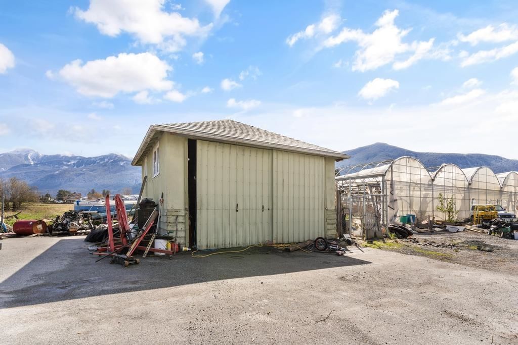 Listing Image 17