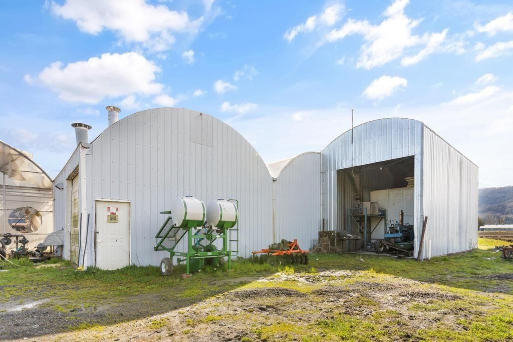 Listing Image 20