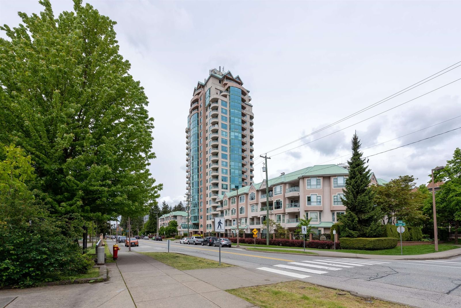 Listing Image 15