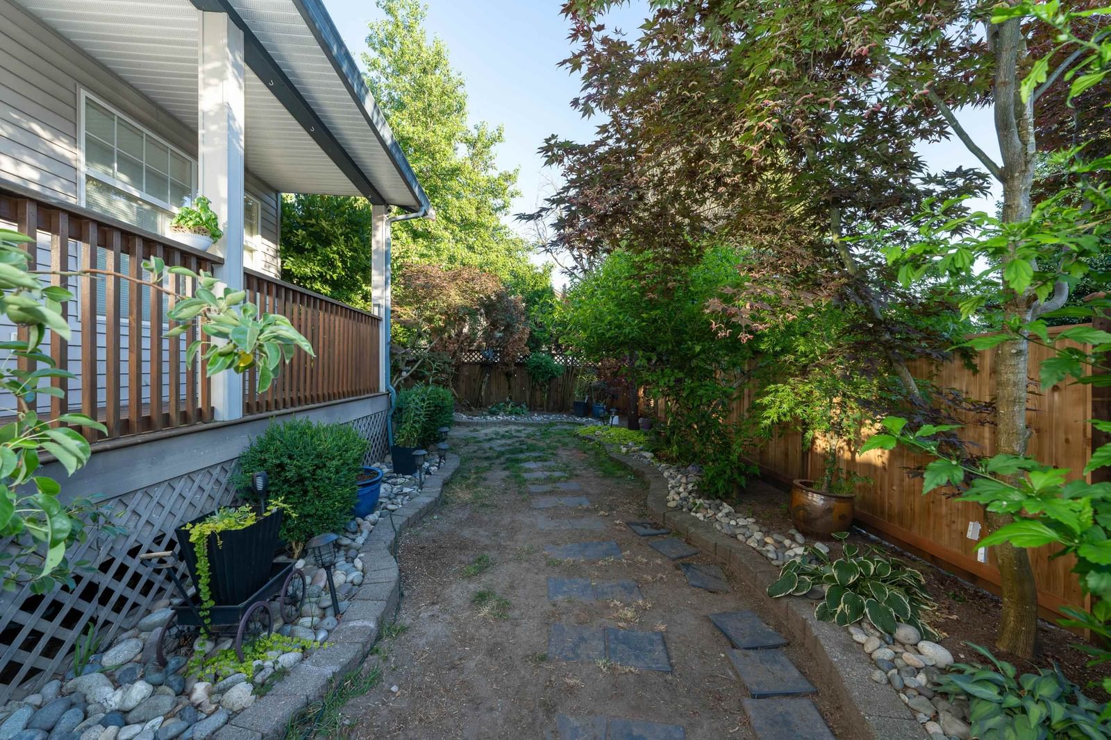 Listing Image 28