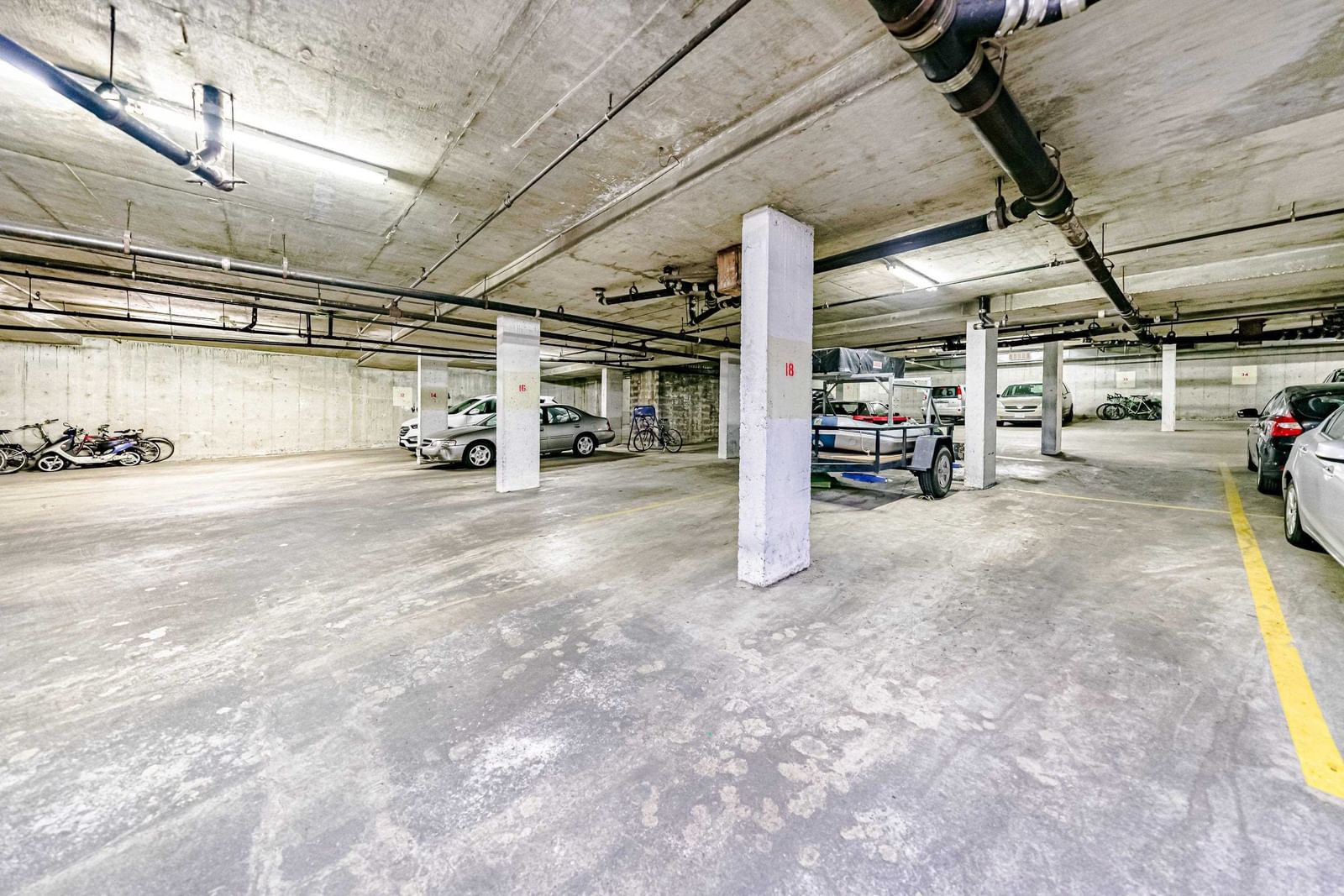 Listing Image 18
