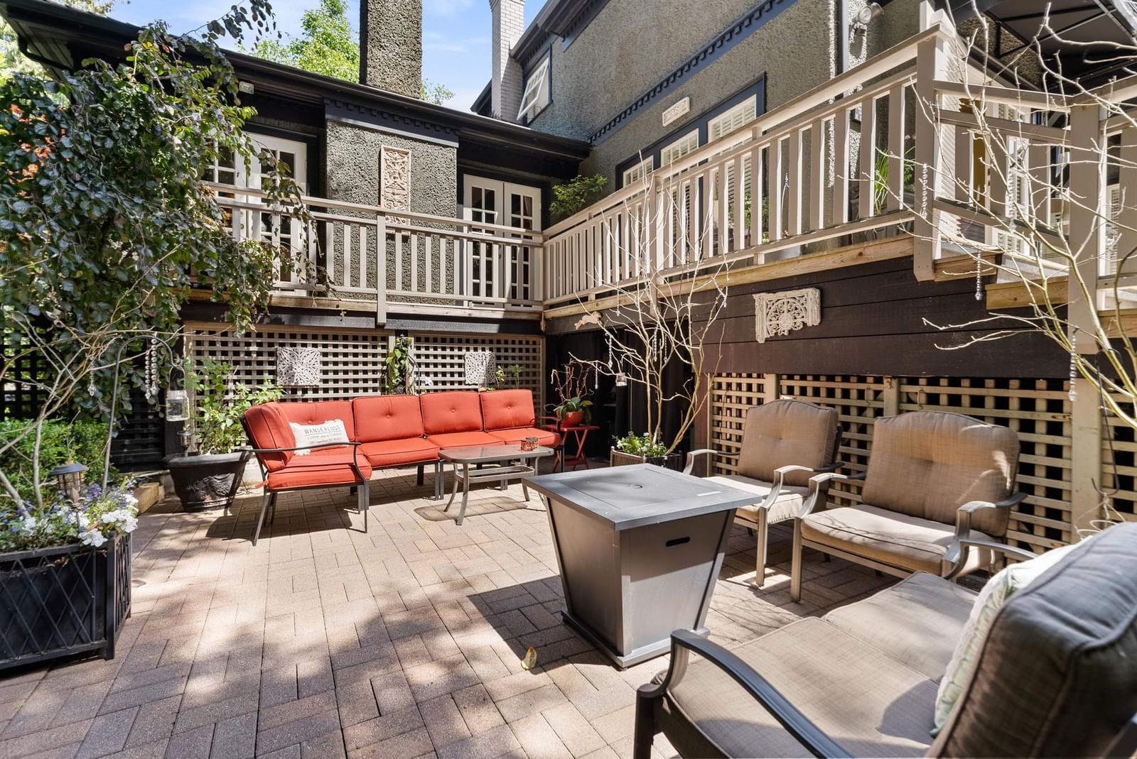 Listing Image 14