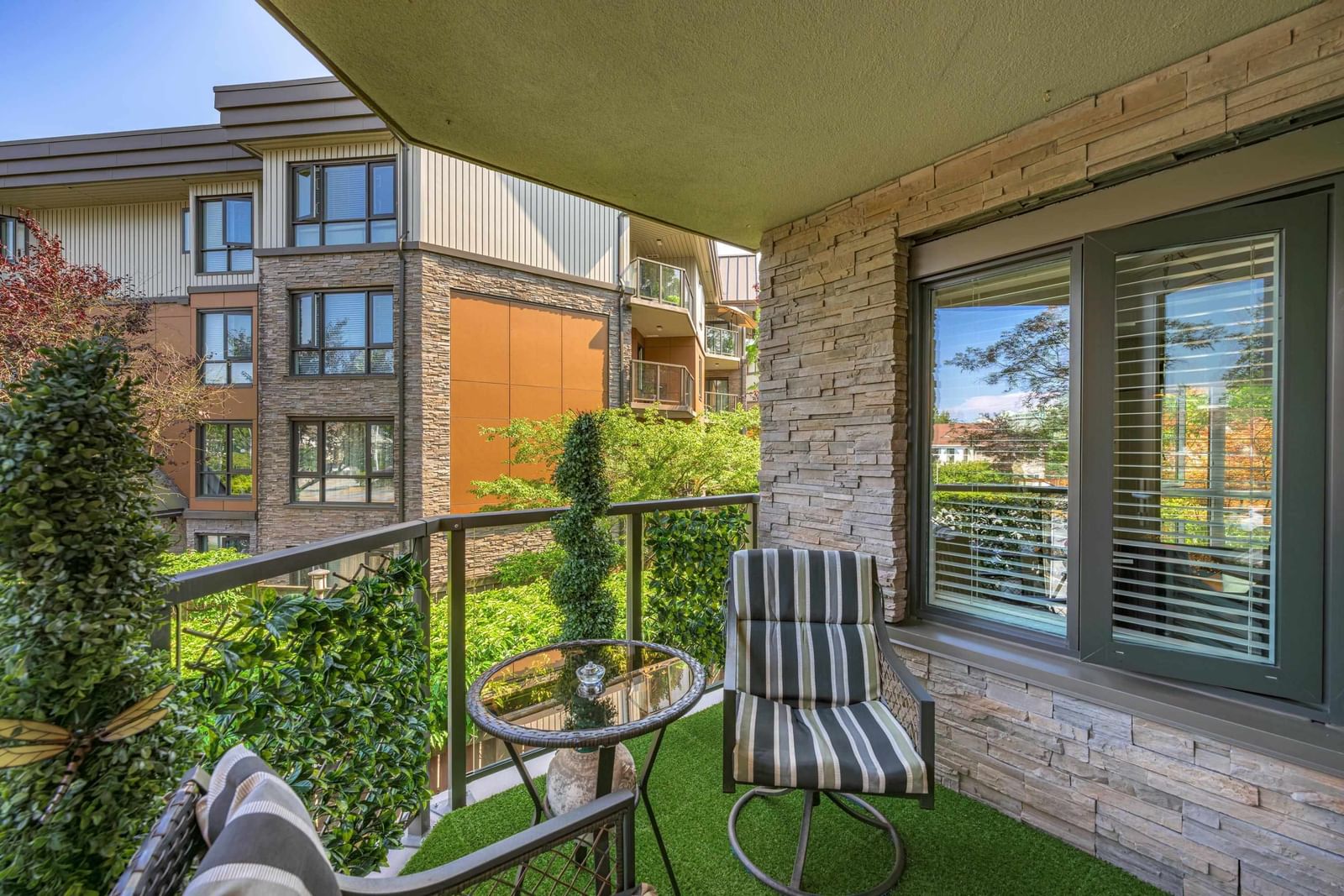 Listing Image 23