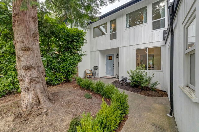 3024 Maplebrook Place