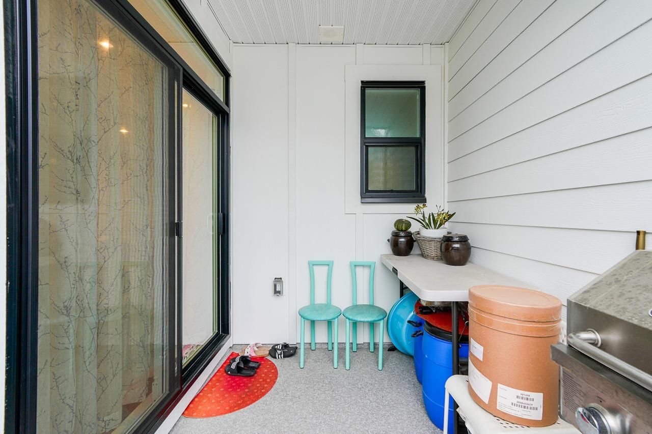 Listing Image 16