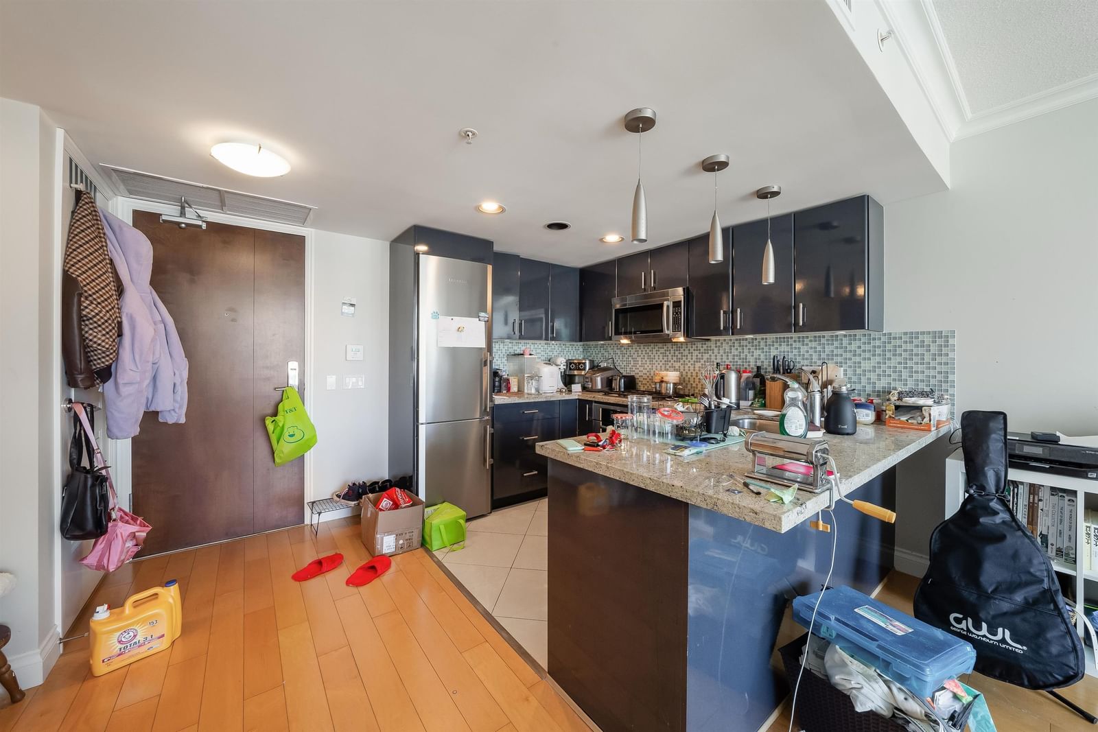 Listing Image 14