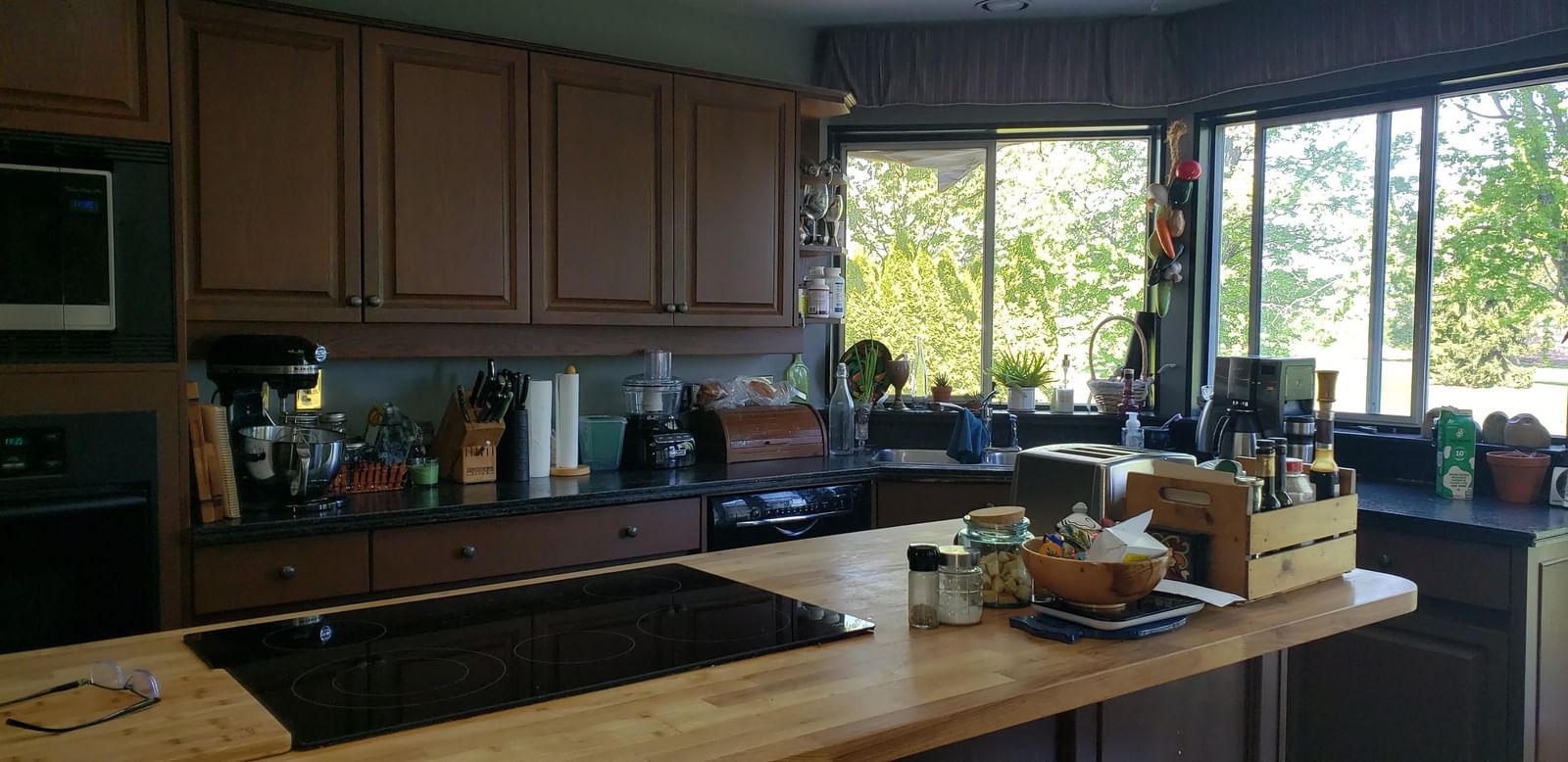 Listing Image 12