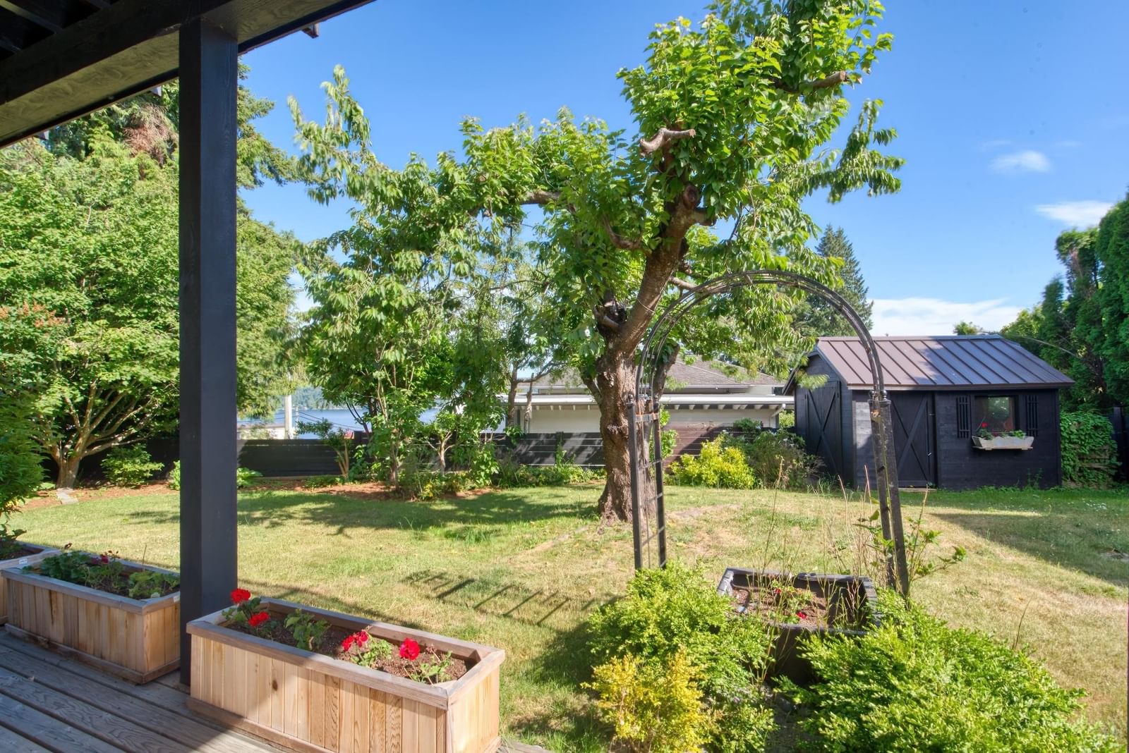 Listing Image 21