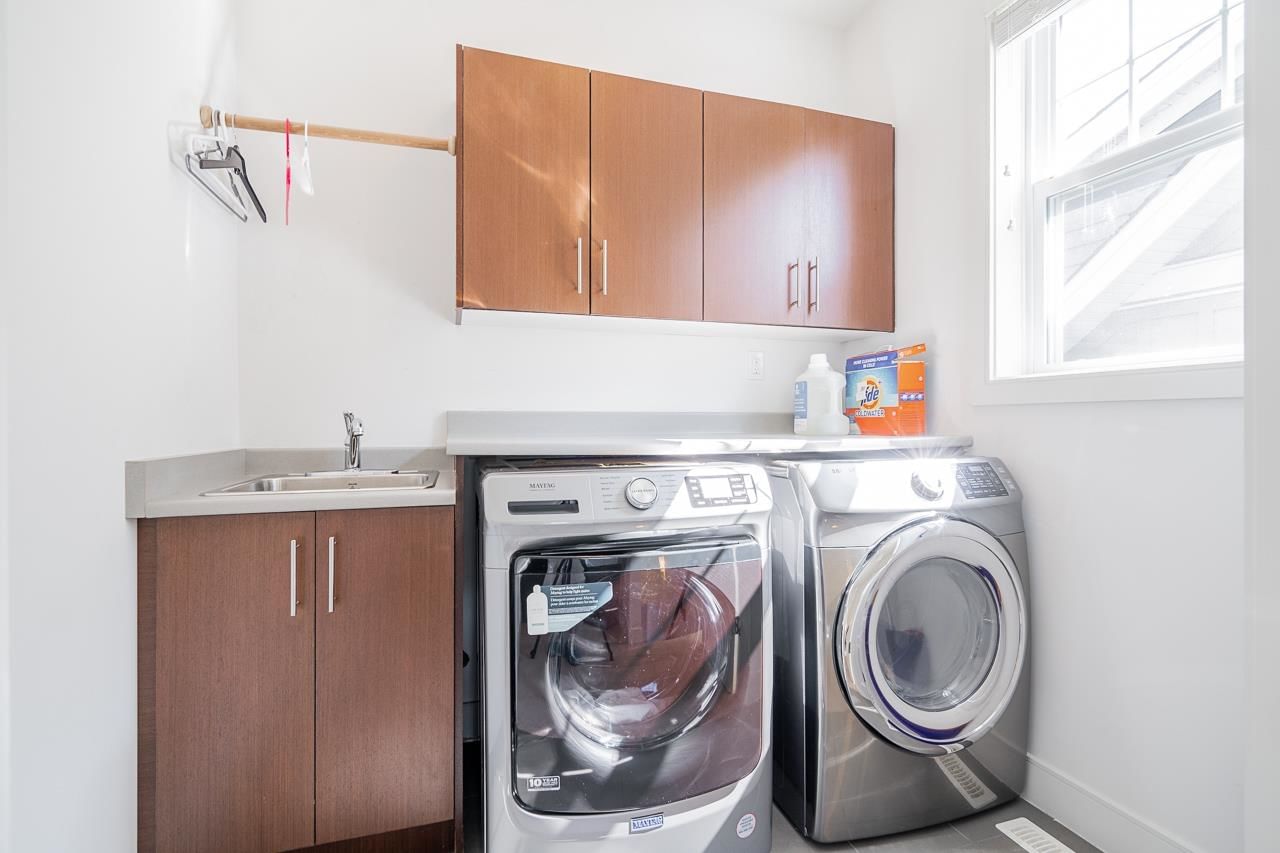 Listing Image 18