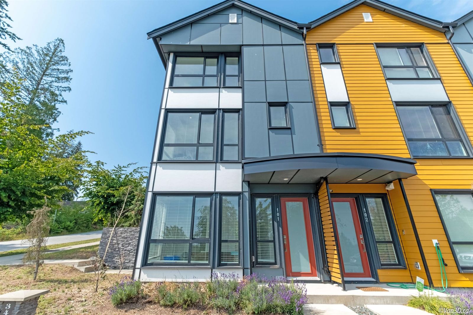 Listing Image 10