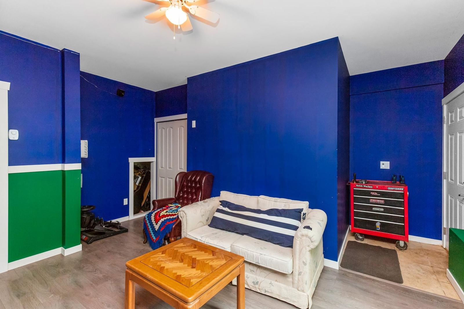 Listing Image 21