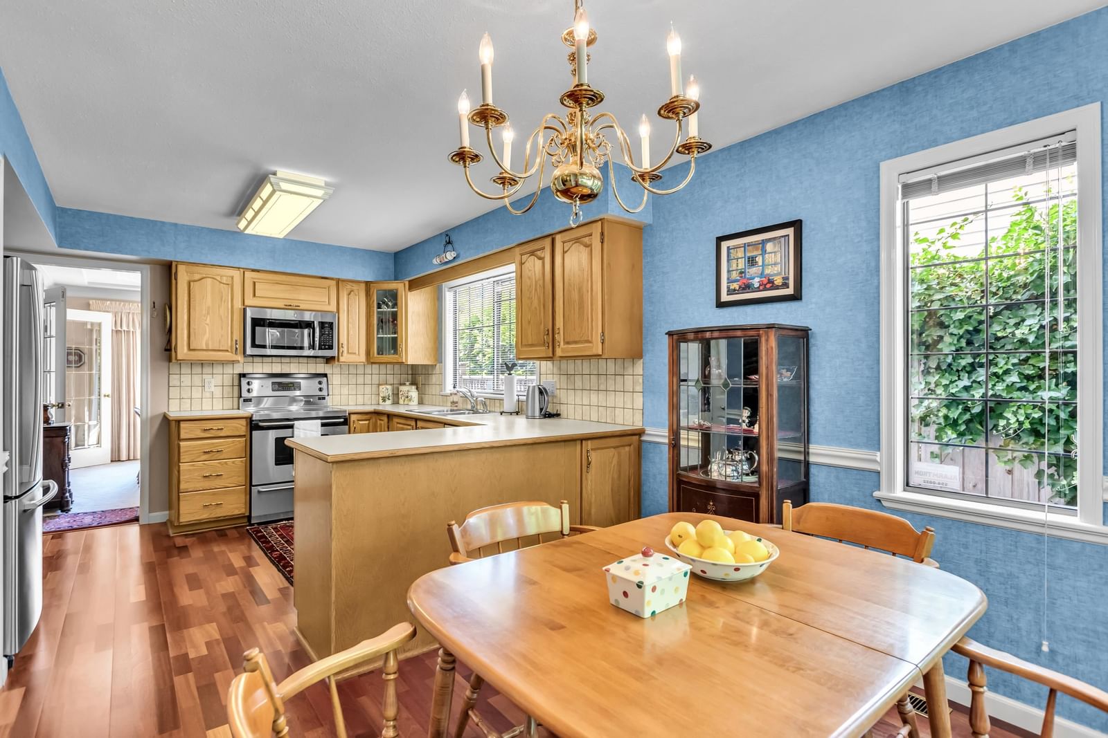 Listing Image 19