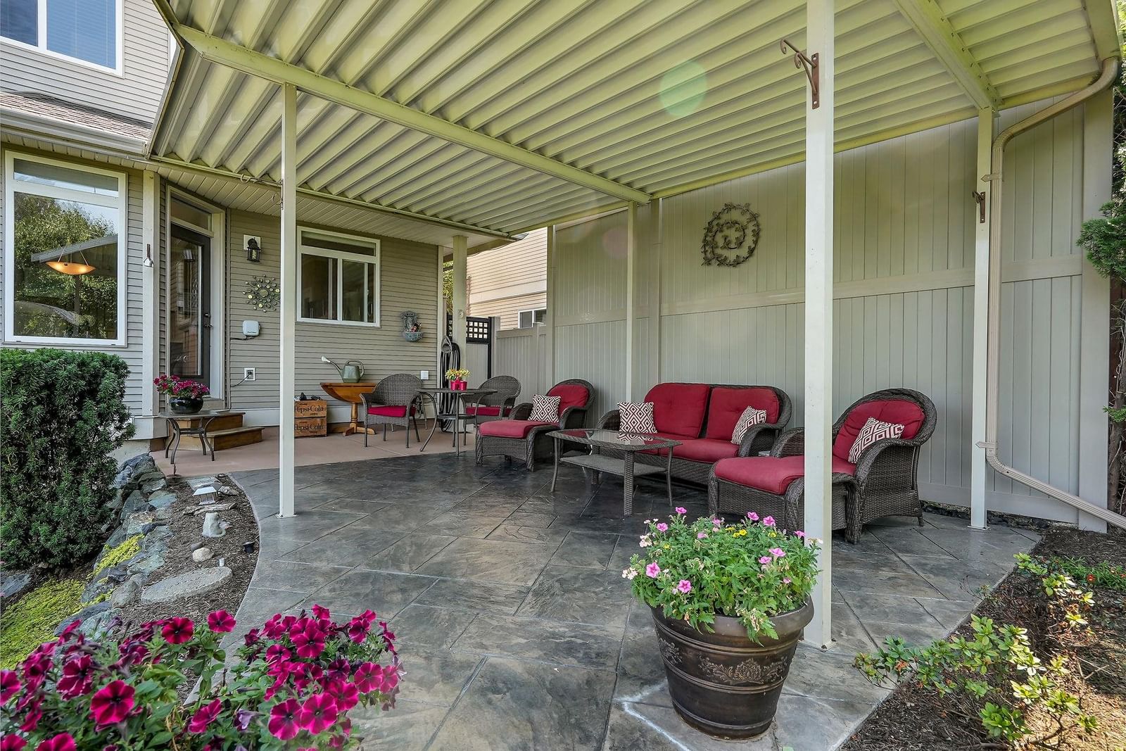 Listing Image 33