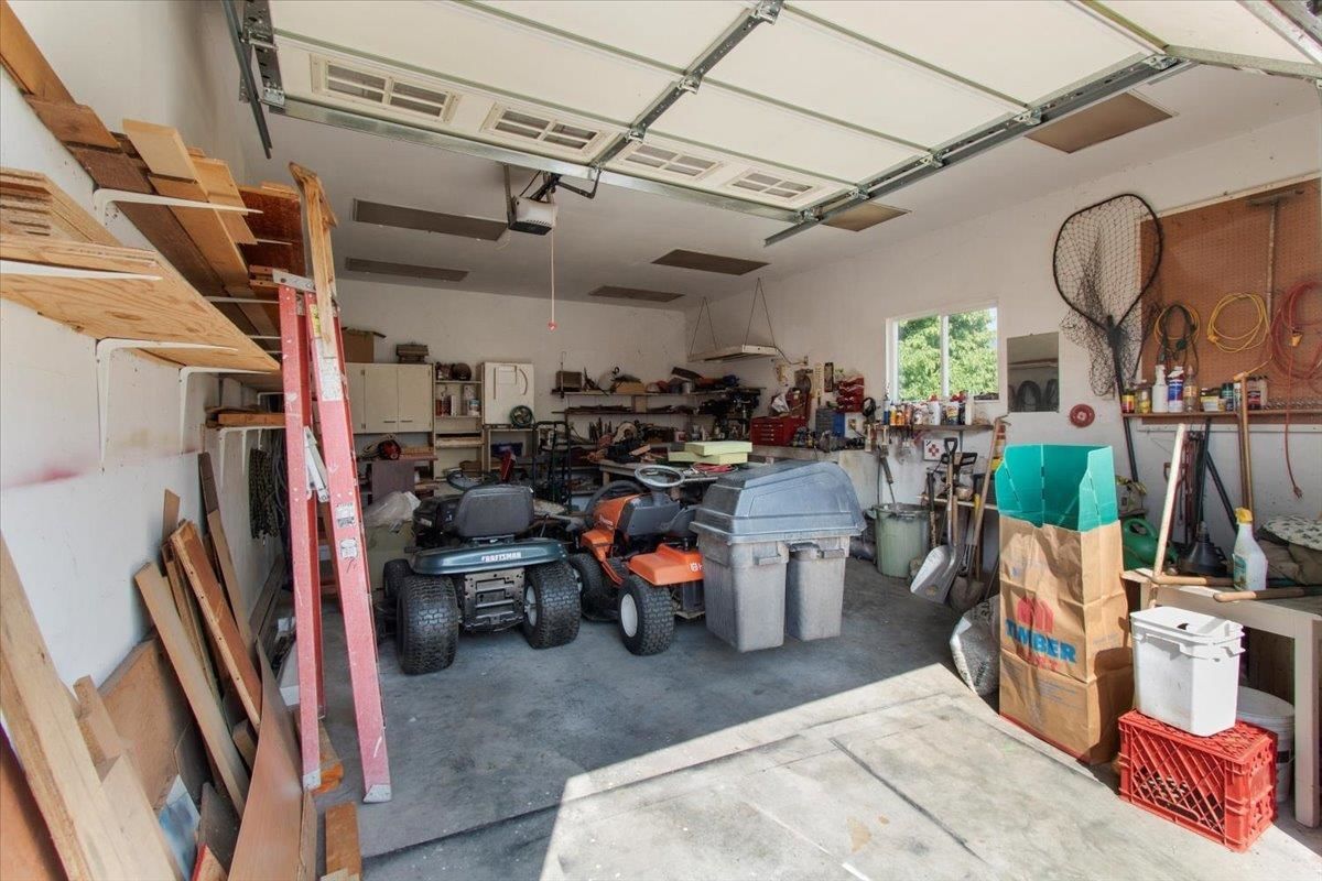 Listing Image 36