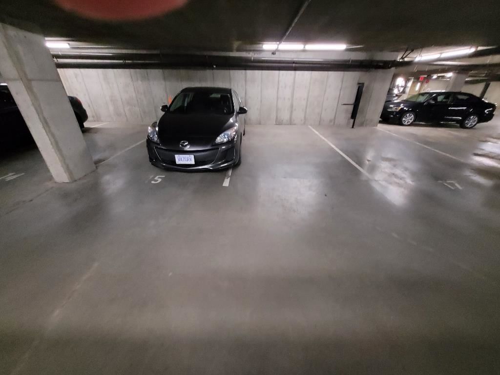 Listing Image 17