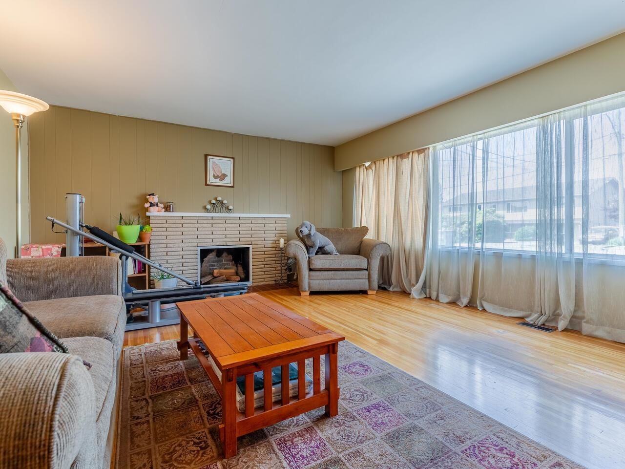 Listing Image 16