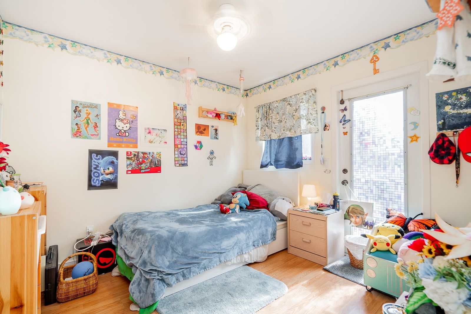 Listing Image 14