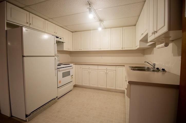 Listing Image 27