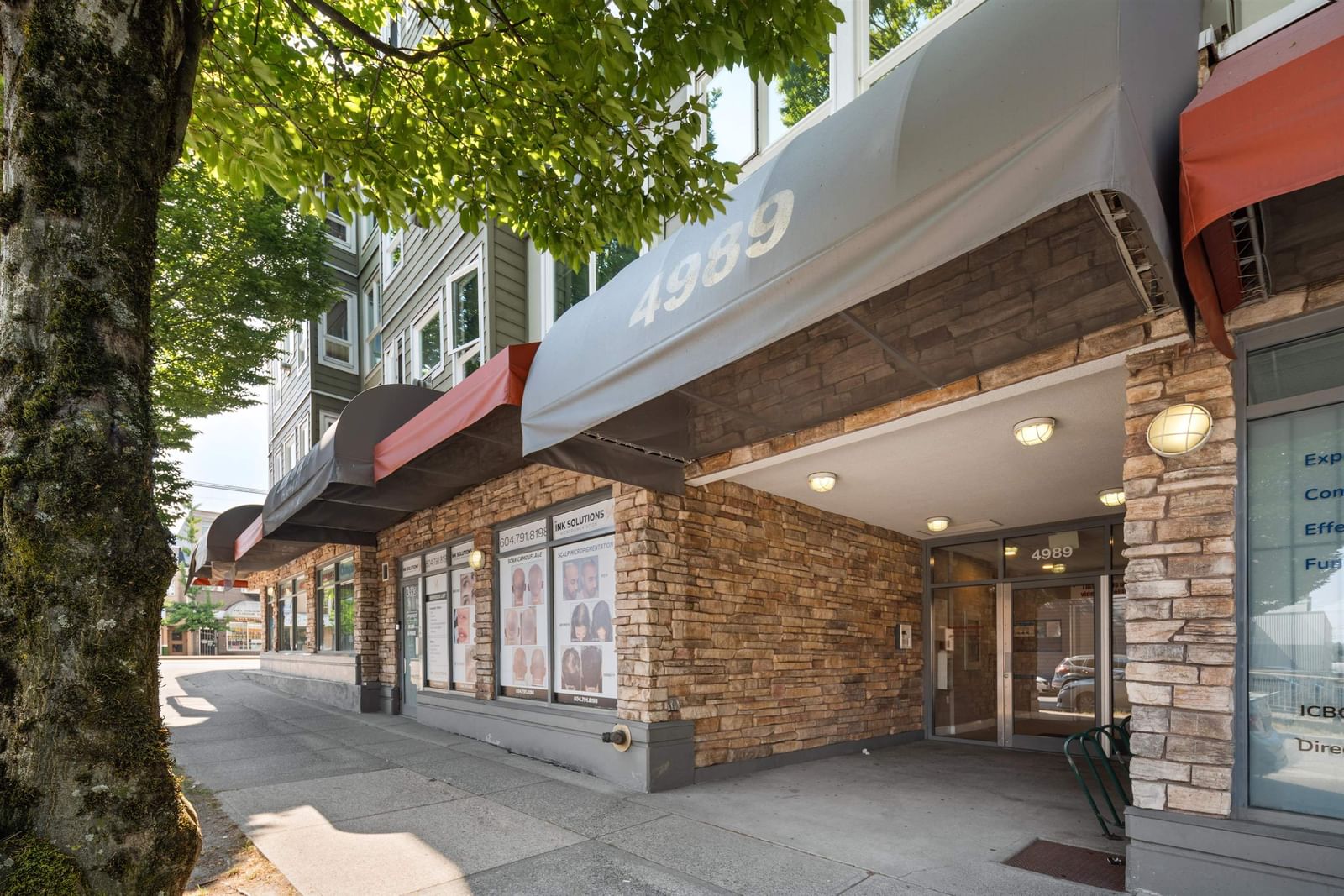 Listing Image 3