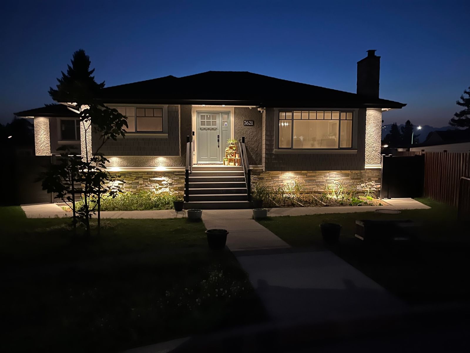 Listing Image 10