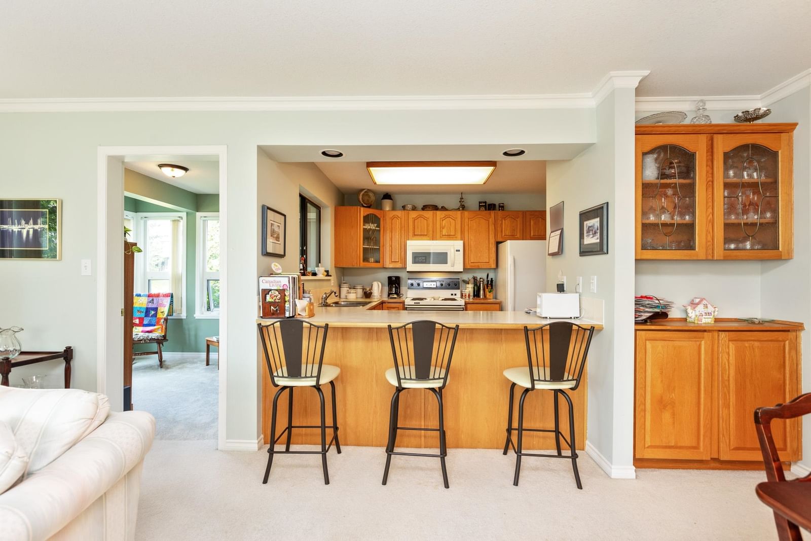 Listing Image 9
