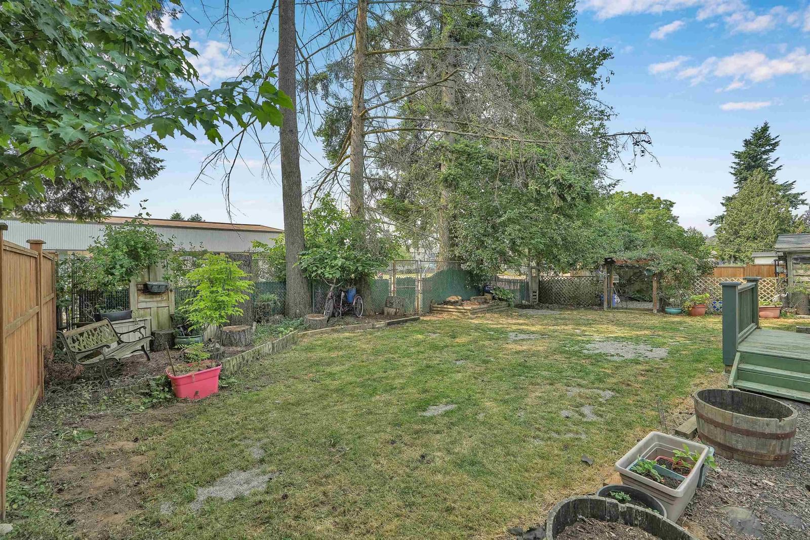 Listing Image 38