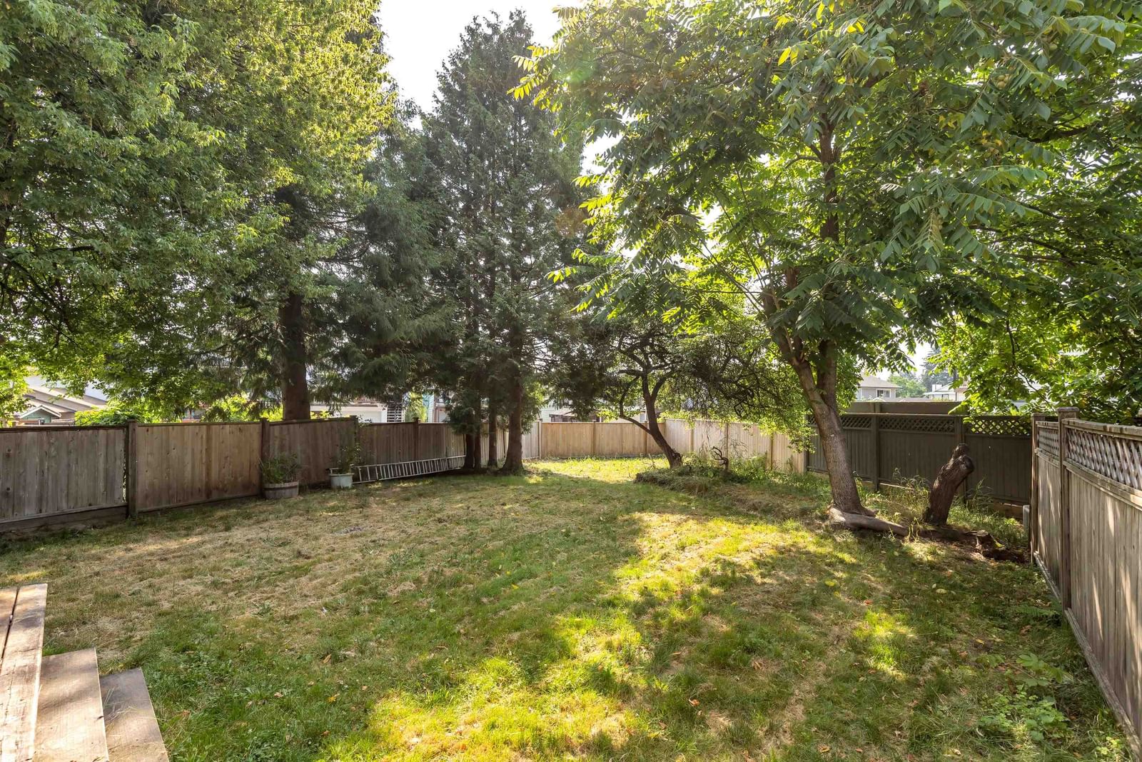 Listing Image 28