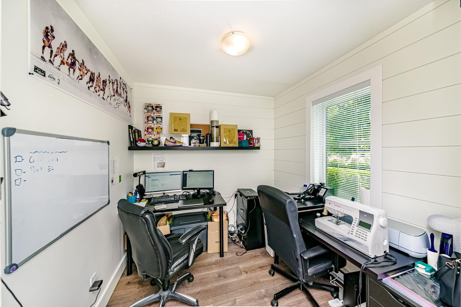 Listing Image 9