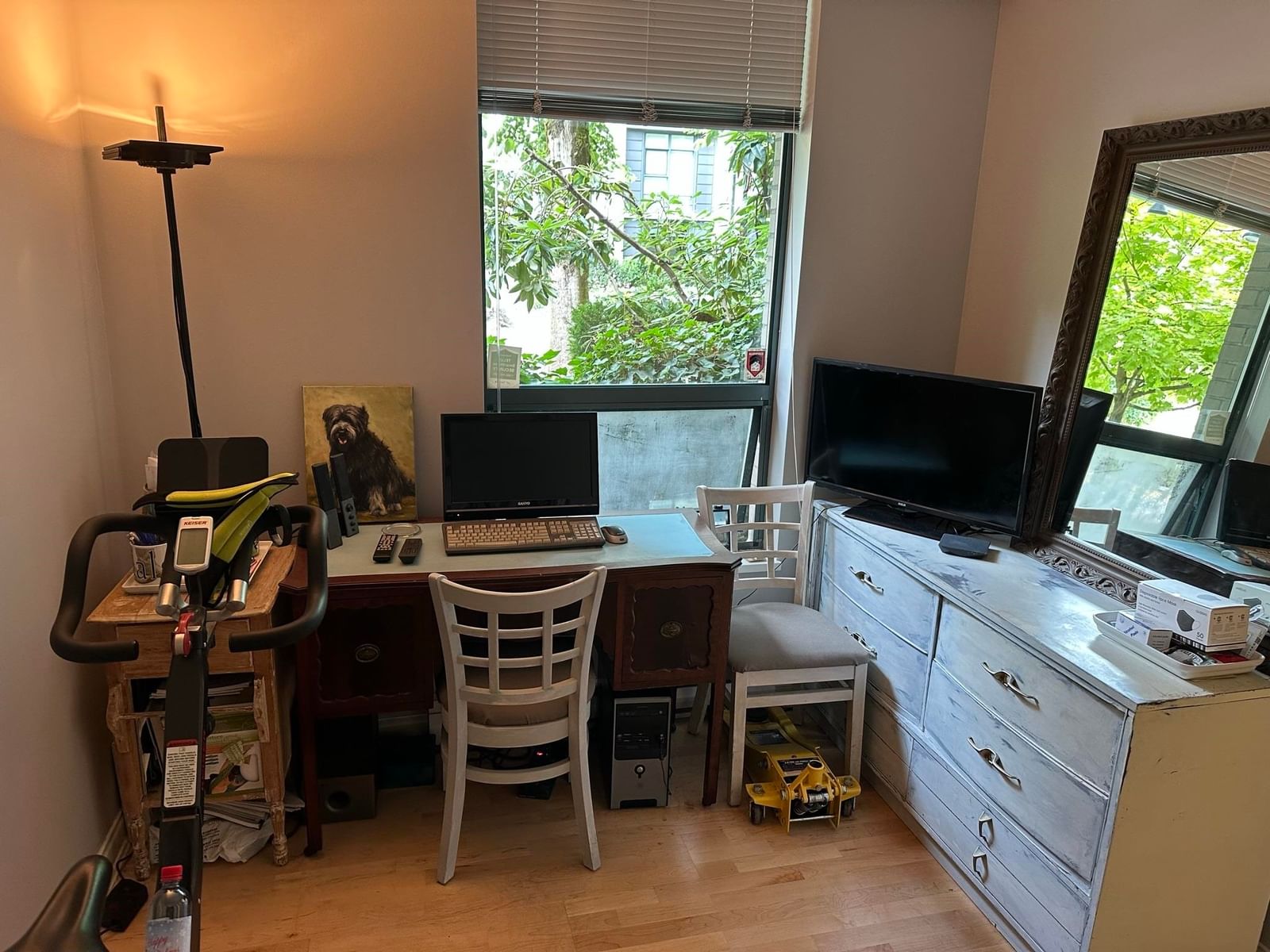 Listing Image 17