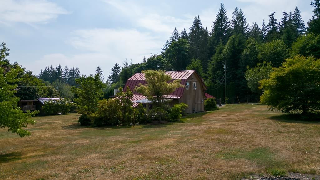 Listing Image 10