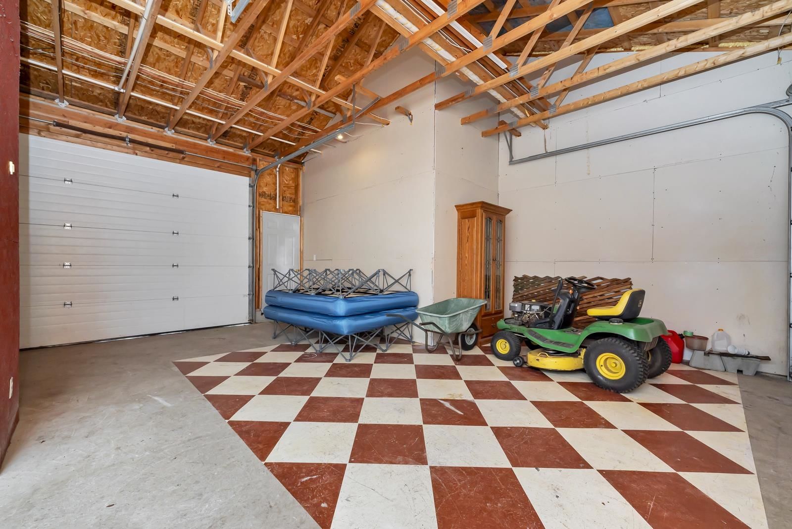 Listing Image 37