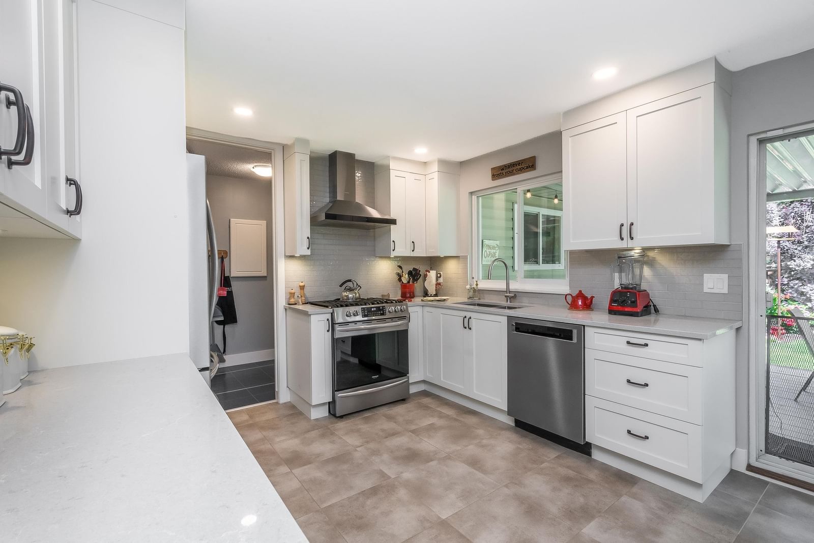 Listing Image 15