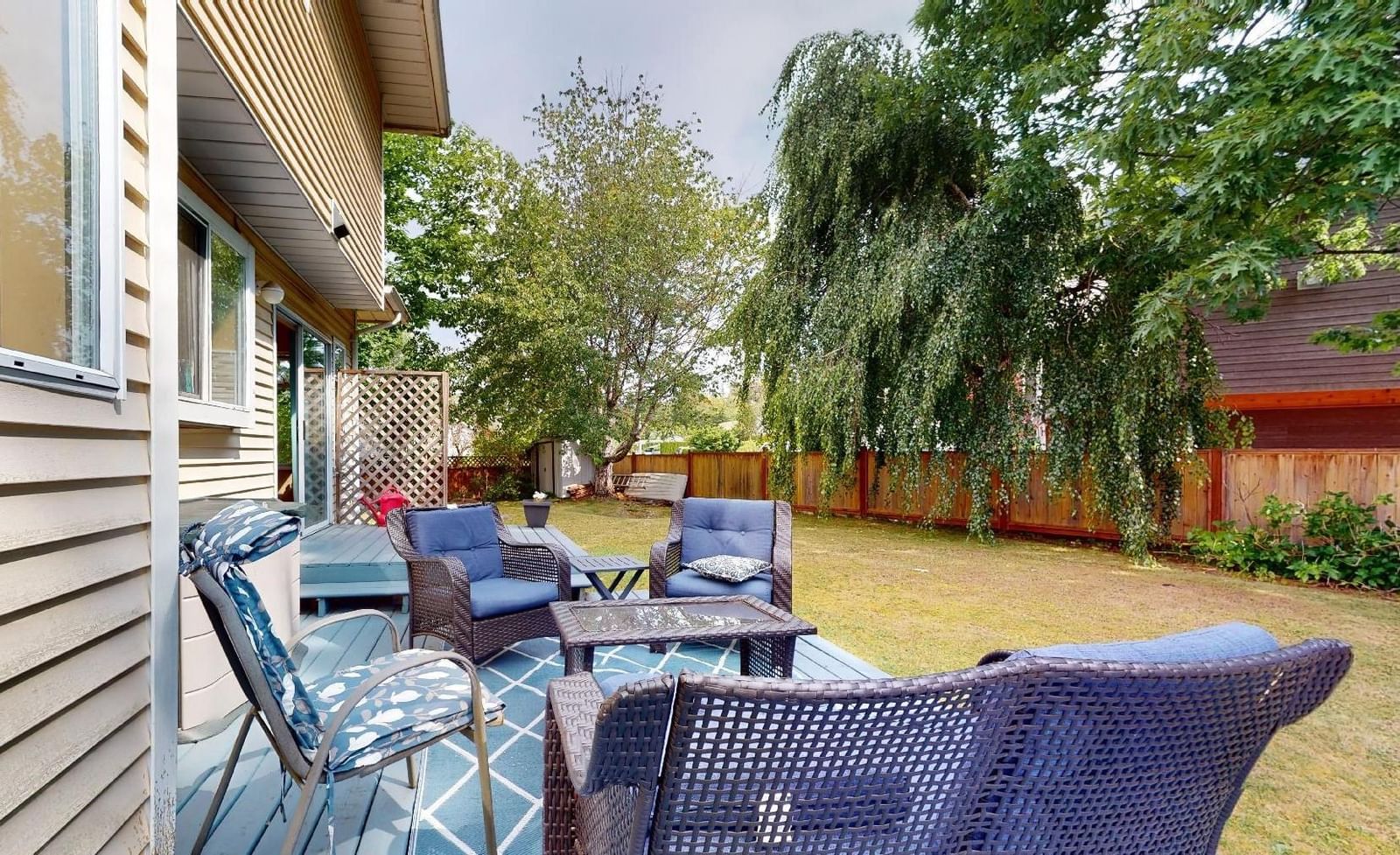 Listing Image 10