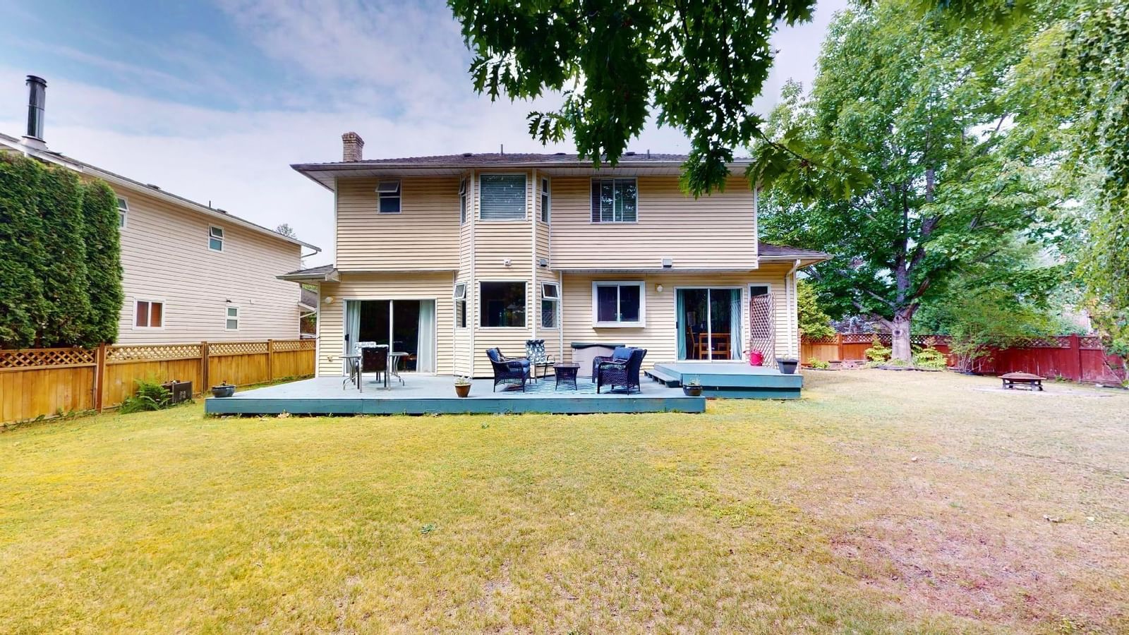 Listing Image 12