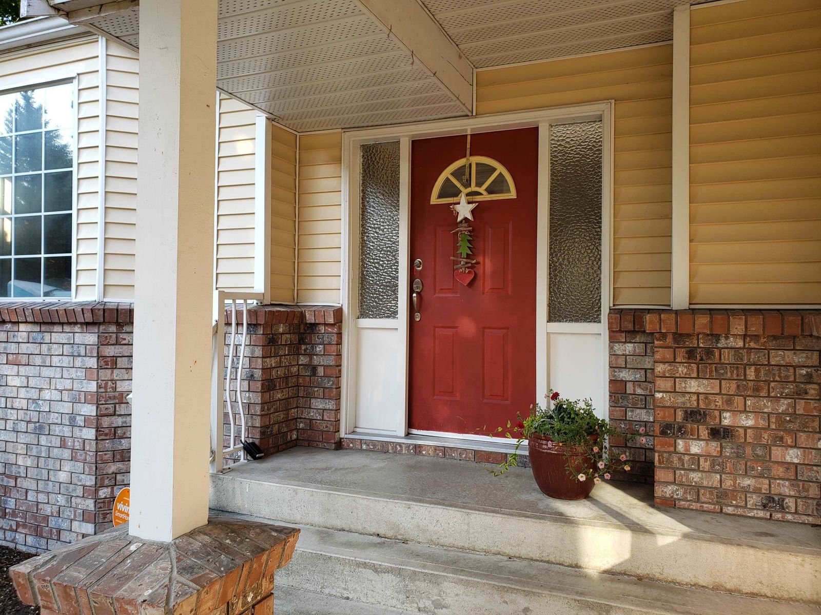 Listing Image 3