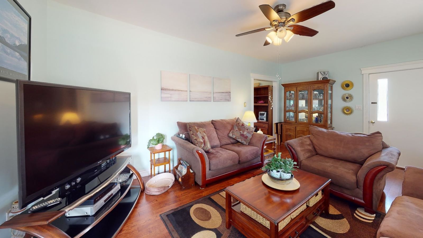Listing Image 21