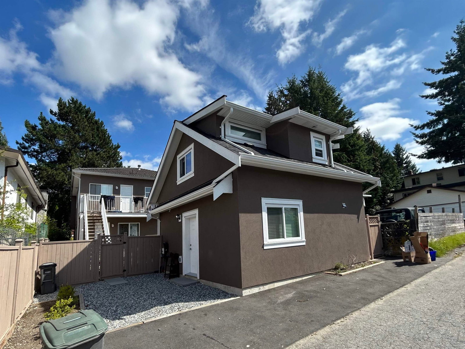 Listing Image 32