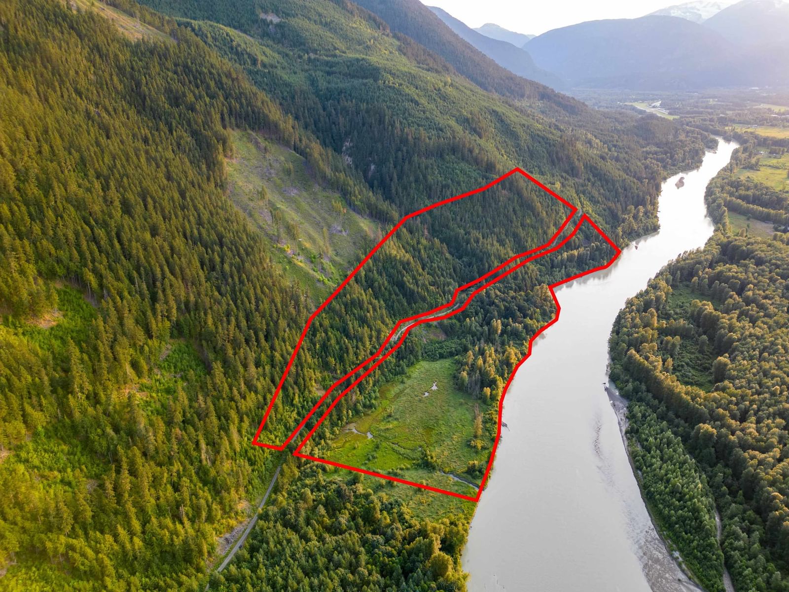 Listing Image 6