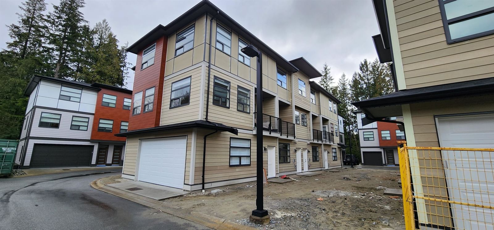 Listing Image 5
