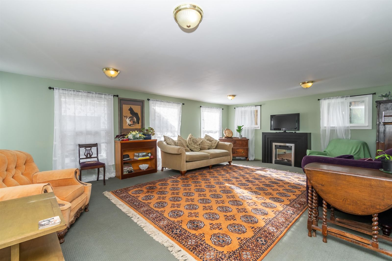 Listing Image 18