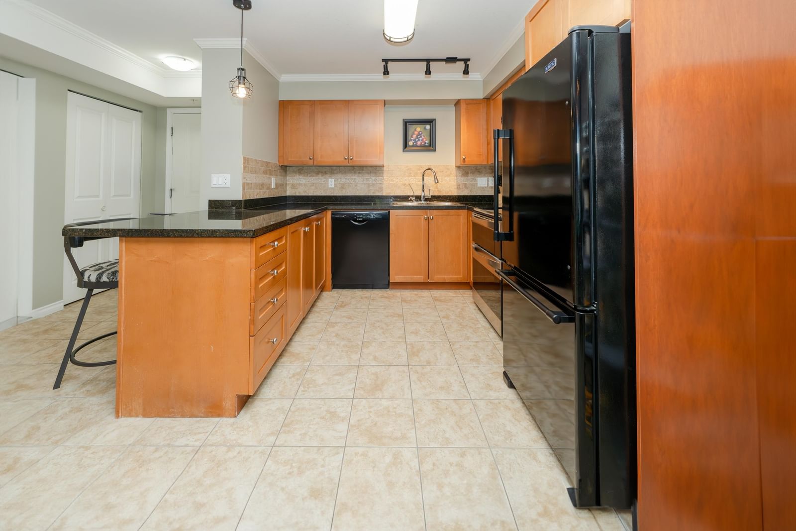 Listing Image 14