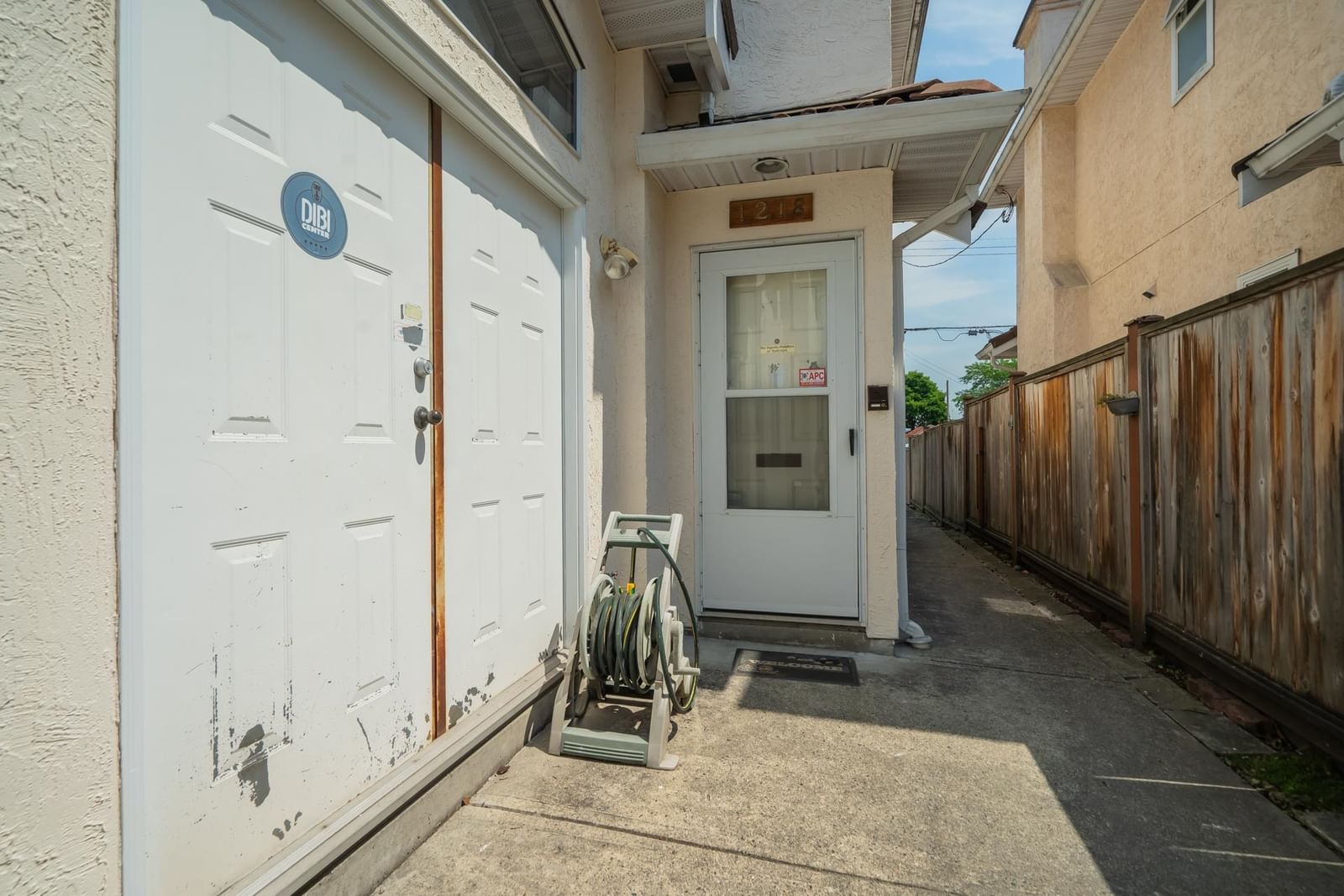 Listing Image 23