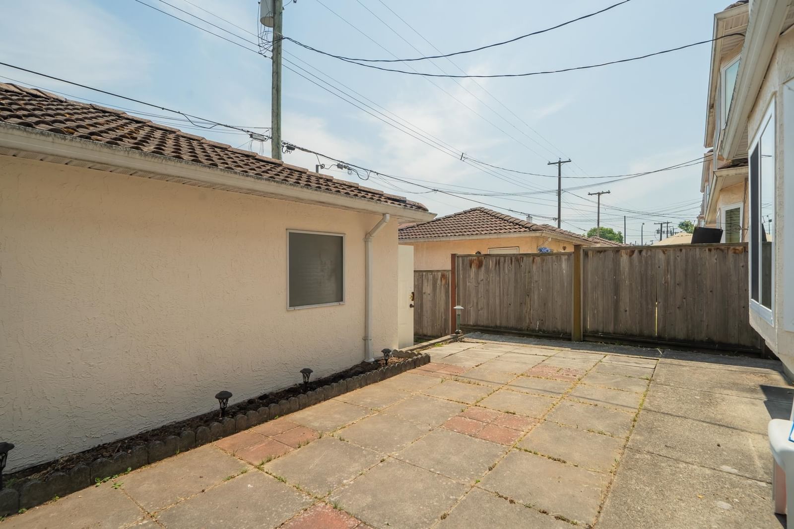 Listing Image 26