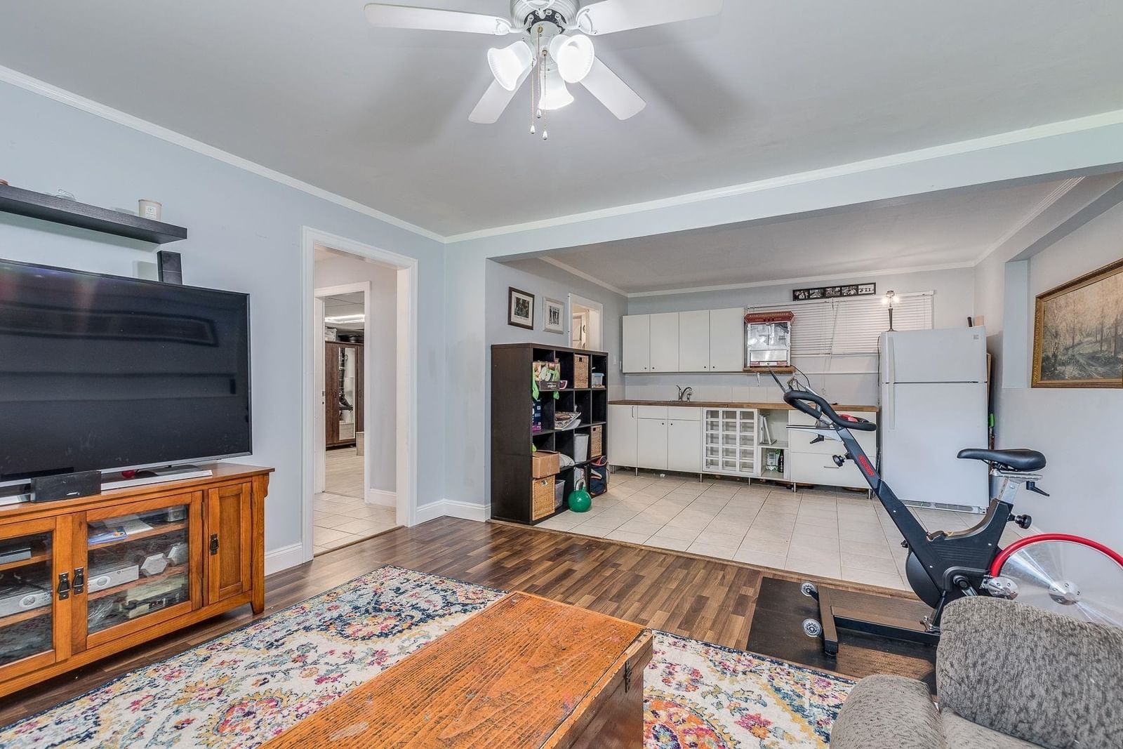 Listing Image 14