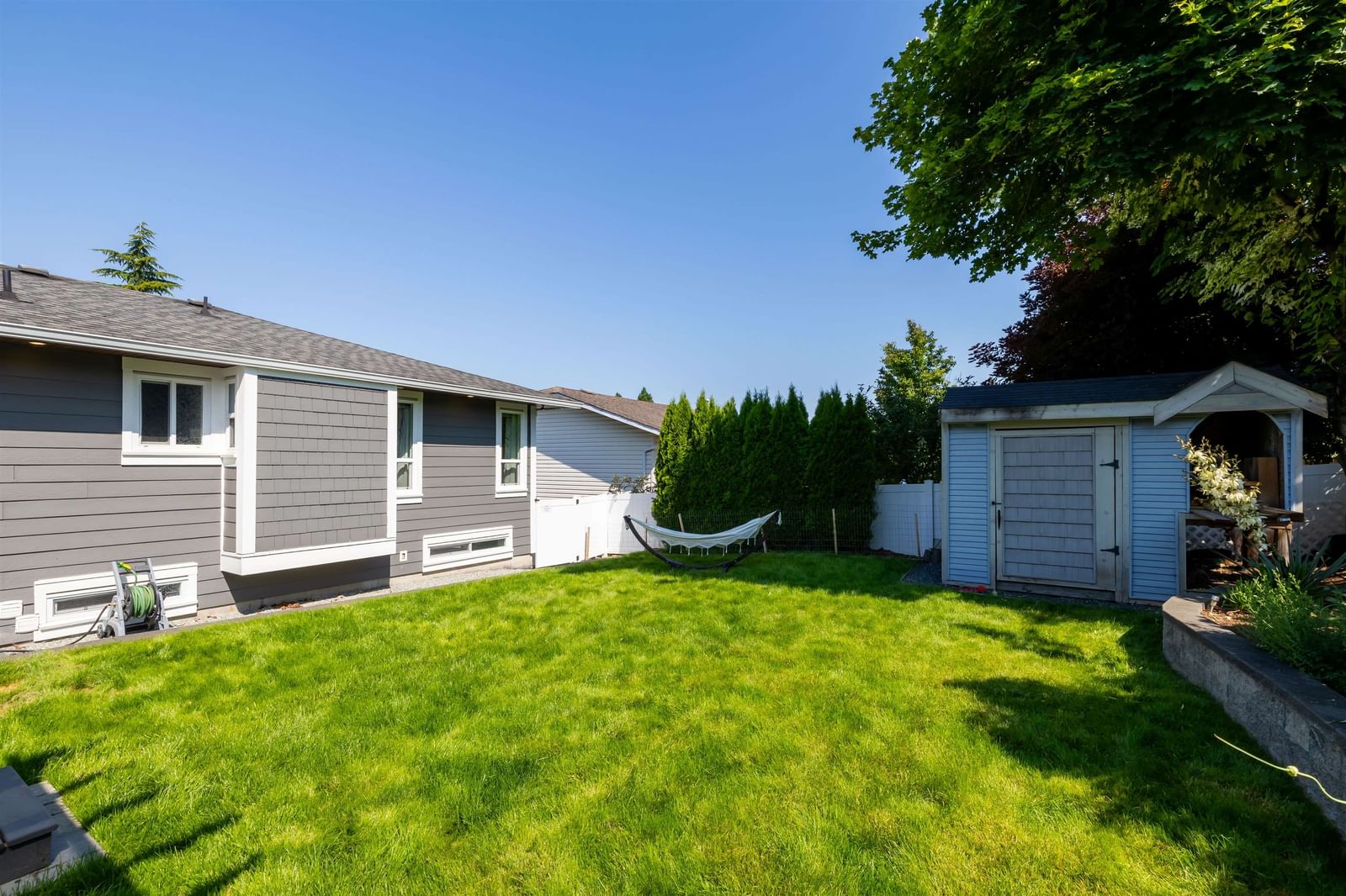 Listing Image 37
