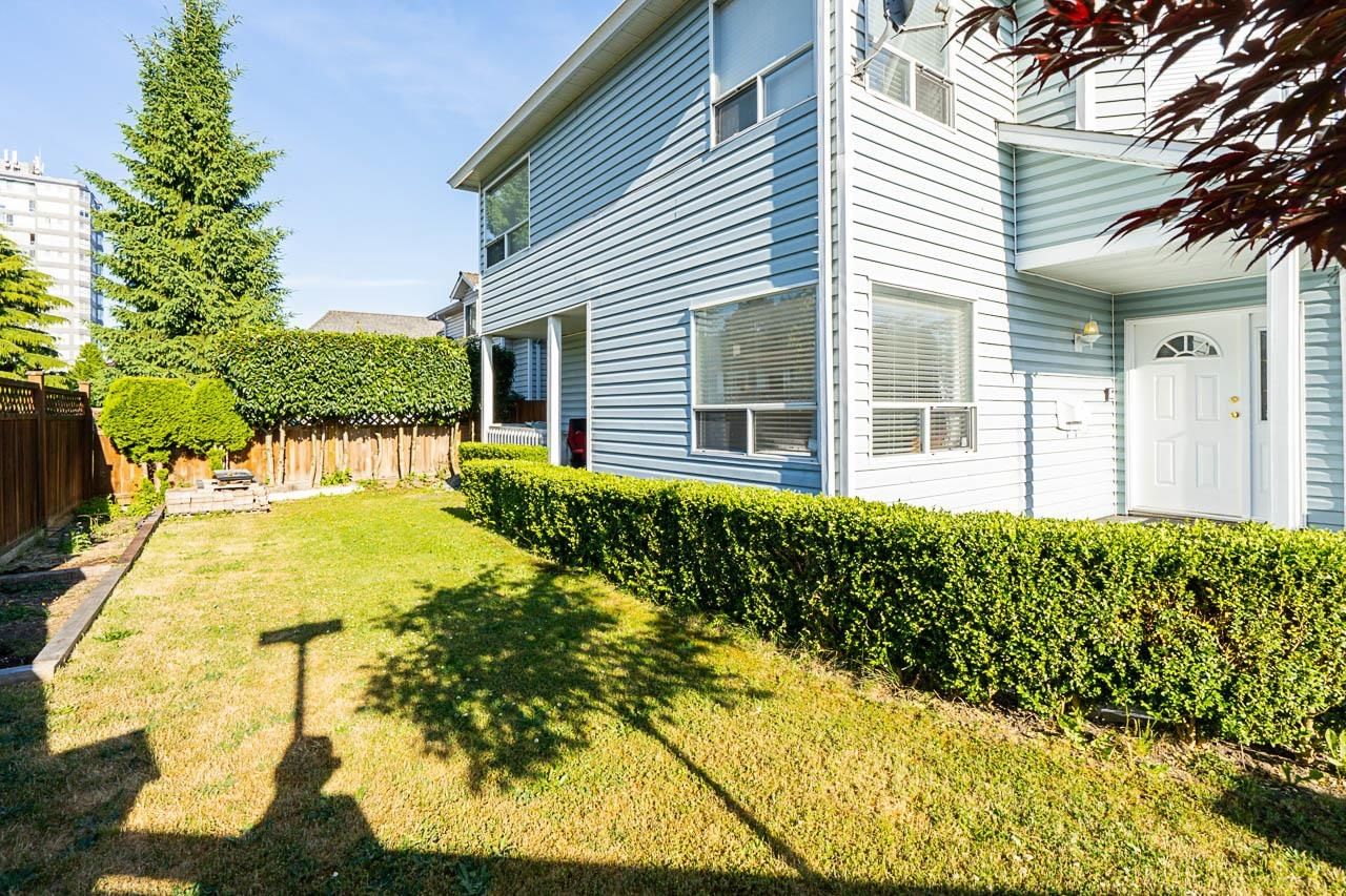 Listing Image 6