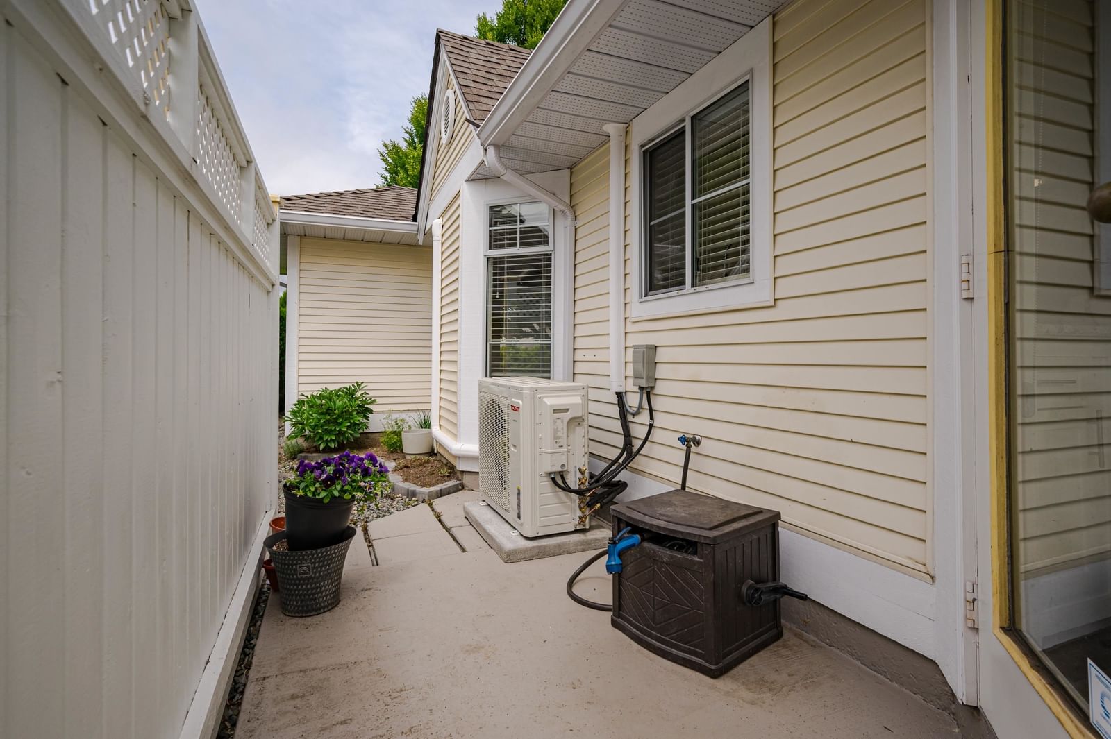 Listing Image 33