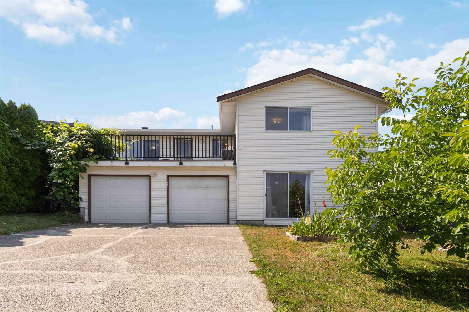 Listing Image 4